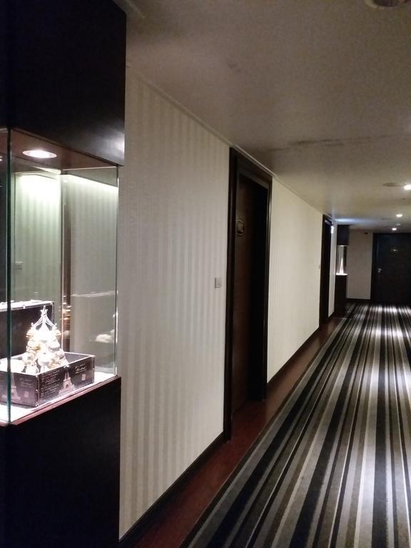 Hondow Hotel Taipei Esterno foto